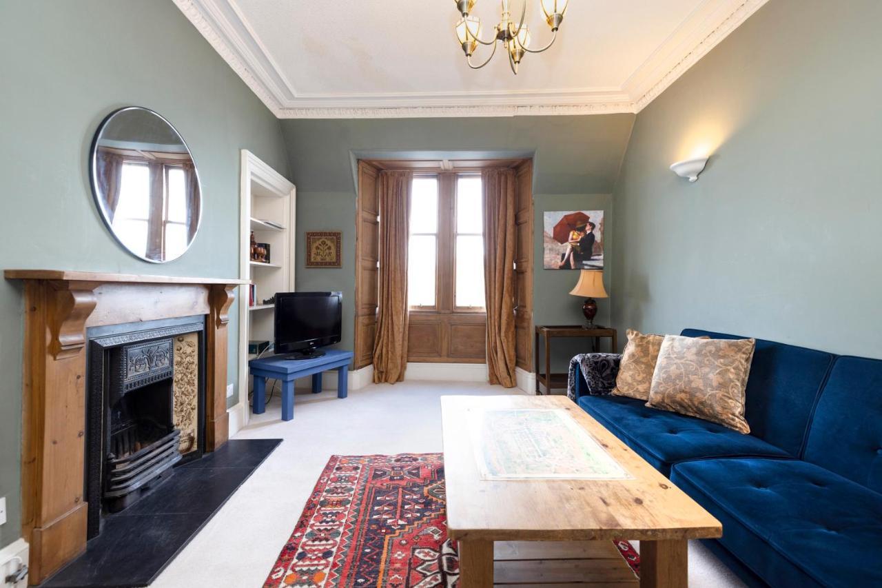 Joivy Old Town 1-Bed Apartment With Stunning Views Edinburg Exteriör bild